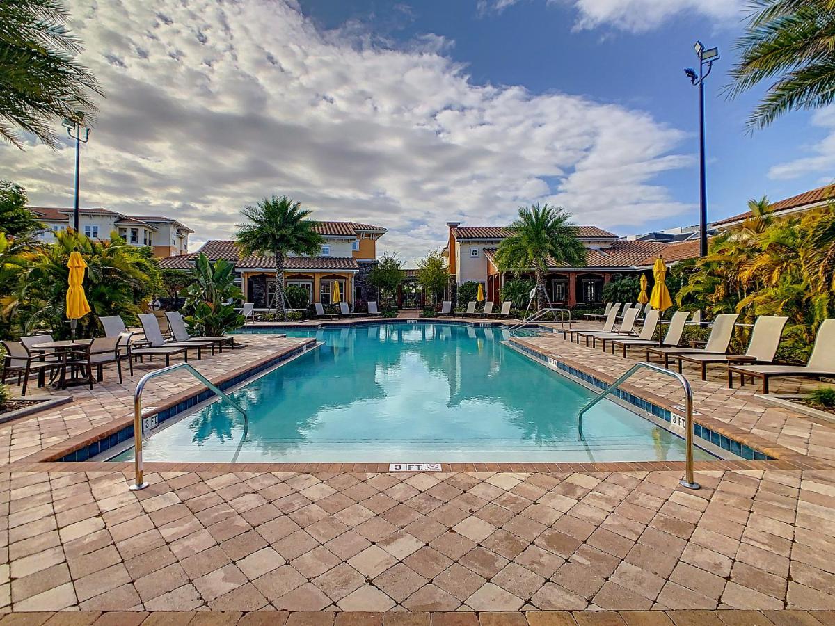 Convenient And Close To All Kissimmee Exterior photo